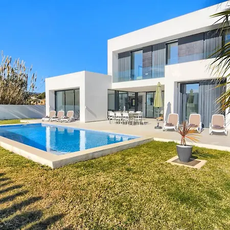 Your Perfect Getaway In *